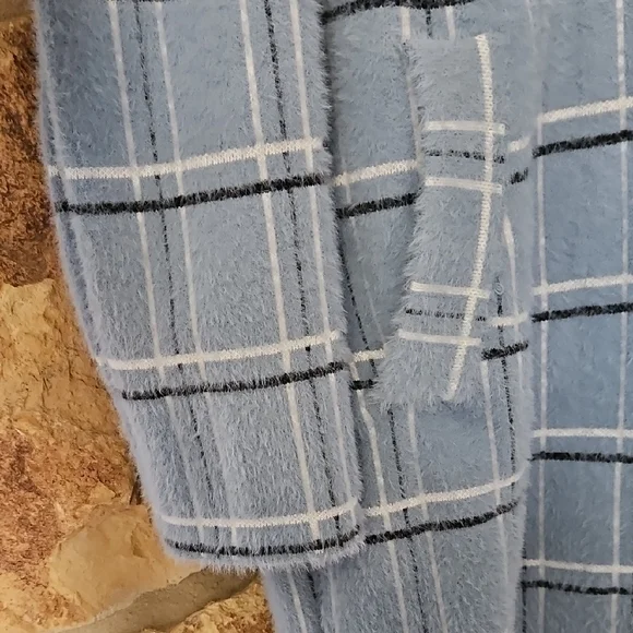 Love Token Blue Coat with Windowpane Plaid Design Sz Xlg - Picture 4 of 8